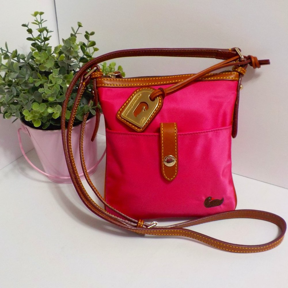 Dooney Bourke Crossbody Small Pink/Brown On The Go Purse
